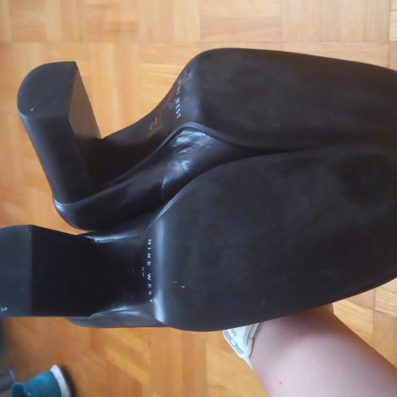Nine west - Picture 3 of 3